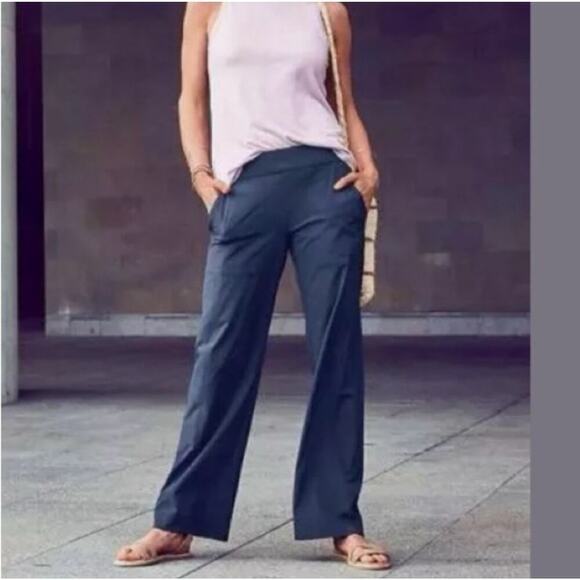 Athleta Pants - Athleta Chelsea Wide Leg Pants Navy Women’s Size 6 Style #792454